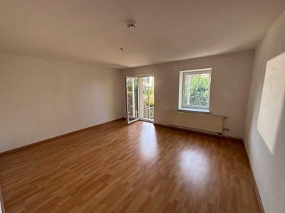 gemütliche 2 Zimmer mit sonniger Terrasse / Mücheln (Geiseltal)
