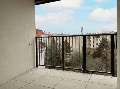 ERSTBEZUG nahe U3: Außenfläche Innenhoflage ohne direkten Gegenüber, Lift, Luftwärmepumpe, Küche u.v.m.!