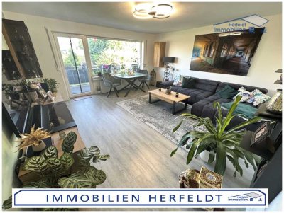 Sehr schöne 3-Zimmer-Wohnung mit Südbalkon, Garten, Garage & Carport in gepflegtem 3-Parteienhaus