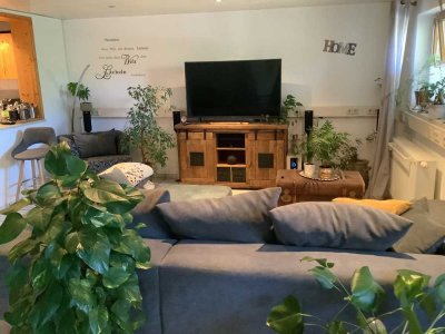 Schöne, geräumige Wohnung mit zwei Zimmern zur Miete in Weiler-Simmerberg (Ellhofen) inkl.Stellplatz