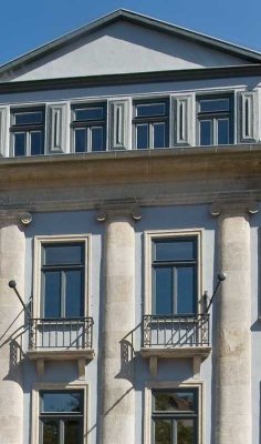 Helle großzügige 3-Raum-Wohnung am Karlsplatz