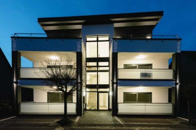 Hochwertige, barrierefreie Wohnung, mit Balkon, EBK und PKW-Stellplatz im Zentrum von Daaden