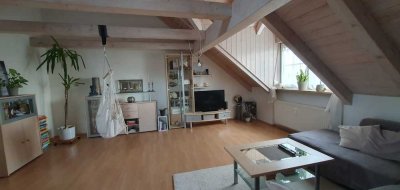 Gepflegte 2-Zimmer Dachgeschosswohnung in Ingolstadt Zuchering