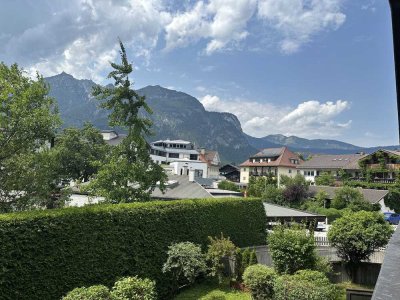 Schöne, sanierte und komplett möblierte 2-Zi-Wohnung im Herzen von Garmisch!!