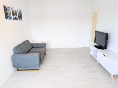 Ruhige, frisch renovierte, möblierte 2-Zi-Whg – Ulm/Uni nah