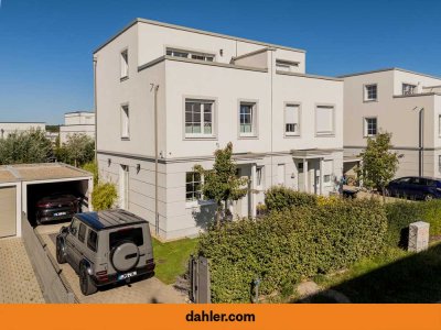 Einzigartige Wasserlage: Luxus-Stadthaus im Belvedere Jungfernsee