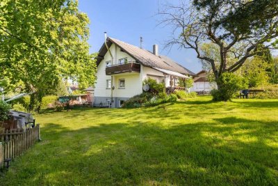 Natur pur: Großzügiges Haus auf riesigem Grundstück