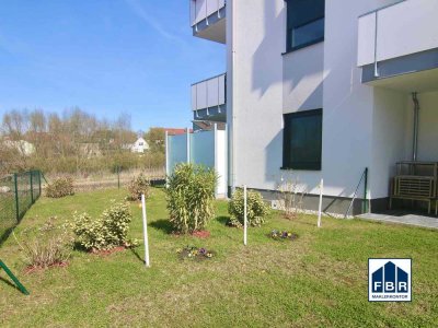 Neuwertige Komfortwohnung mit eigenem Grundstück nahe der Ostsee