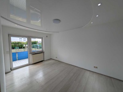 Wunderschöne, vollständig renovierte 3,5-Zimmer-Wohnung mit Klimaanlage und Einbauküche in Leimen