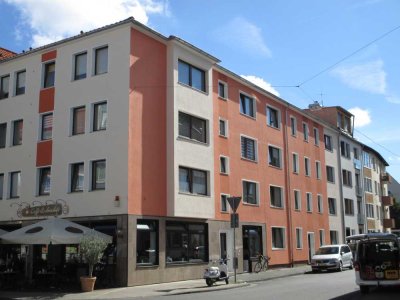 +++ Schöne Wohnung im Herzen der Stadt mit Balkon+++