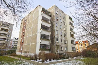 In der Herrichtung! 1-Zimmerwohnung im Stadtteil Trotha.