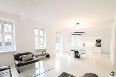 Erstbezug nach Sanierung: Möblierte 2-Zimmer-Wohnung mit Garten