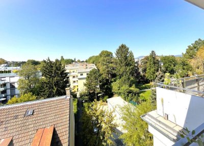 Sehr helle, sonnige Dachgeschoßwohnung mit Loggia und Terrasse - ERSTBEZUG nach Sanierung - PROVISIONSFREI