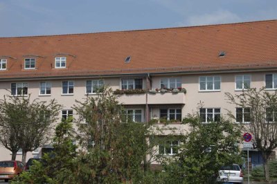 2- Raumwohnung im Erdgeschoss mit Einbauküche