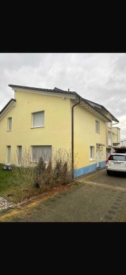 Geschmackvolle 5,5-Zimmer-Maisonette-Wohnung in Rheinfelden (Baden)