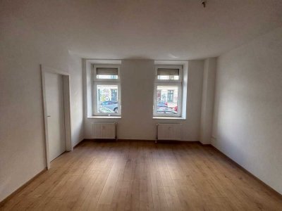Frisch Renovierte Helle 2,5-Zimmer Wohnung im EG in Leipzig-Lindenau