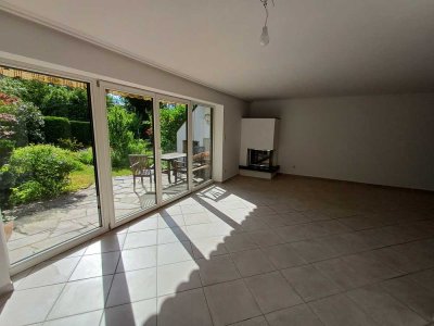 Großzügige 2-Zimmer-Wohnung (91 m²) mit Süd-West-Terrasse & hochwertigem Kamin in M- Waldtrudering