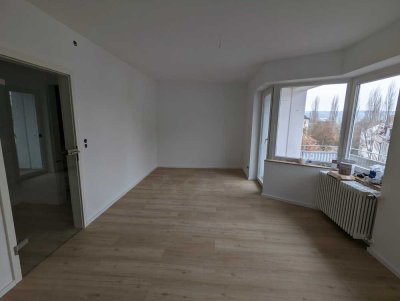 Renovierte 1,5-Zimmer-Wohnung mit Einbauküche in Konstanz/Paradies