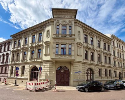 2-RW mit großem Balkon in TOP-Lage zu vermieten!