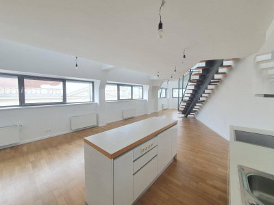 Moderne 3-Zimmer DG-Wohnung im Stilaltbau - Nähe Karmelitermarkt