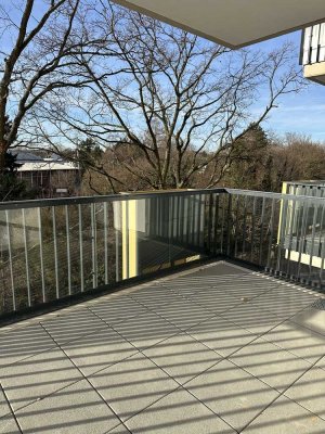 NEUBAU Erstbezug mit Sonnenbalkon - auch optimal WG geeignet!!!