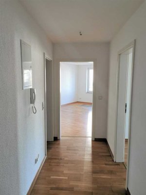 ***Schöne 3-Zimmerwohnung mit Wannenbad und Abstellkammer***