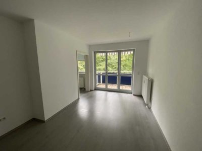 Attraktive 2-Zimmer-Wohnung, frisch saniert, in Augsburg-Lechhausen