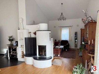 K3 - Ökologischer, top ausgestatteter Bungalow mit Wintergarten, Doppelcarport und 2 Bäder in ruhiger Waldrandlage