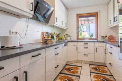 Wohnung zum Wohfühlen - 4,5 Zimmer, 111 m², modernisiert mit neuer Küche - Wohnen auf dem Aarberg