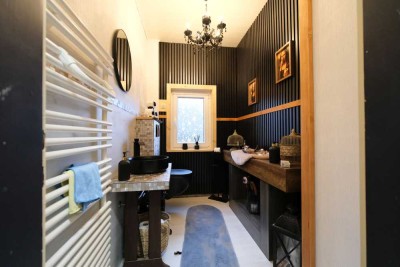 PROVISIONSFREI - MODERNISIERTES EINFAMILIENHAUS MIT GARTEN UND GARAGE!!!