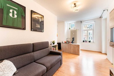 Vermietete Altbau-ETW mit Balkon & Stellplatz in Dresden-Blasewitz – Denkmalobjekt