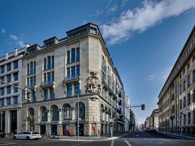 Luxus-Dachgeschoss mit Panoramaterrasse im historischen Palais Theising!