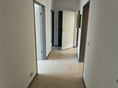* Bad Kösen * Familienwohnung * schick und gepflegt *