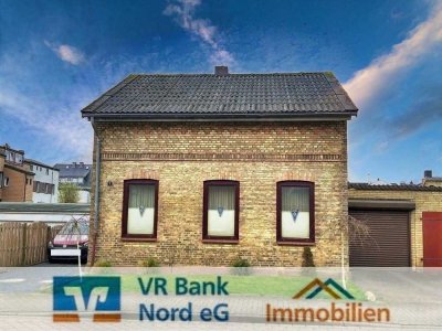 Preissenkung: Zwei Einfamilienhäuser, ein Preis ! 
Kapitalanlage und/oder Eigennutzung möglich !