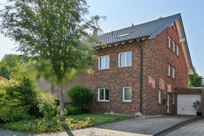 Wohntraum in Hürth auf 4 Ebenen mit großem Garten - teilweise barrierefreies Wohnen möglich