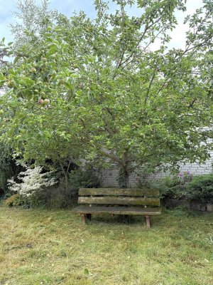 Charmantes, 2-Fam.-Haus inkl. Einliegerwhg *freistehend*  VIEL PLATZ FÜR FAMILIEN -o. Provision-