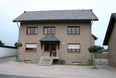 Helle und schön geschnittene Wohnung für Paar oder eine kleine Familie