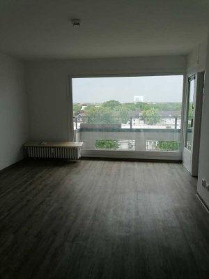 Modernisierte Wohnung mit Balkon im Musikerviertel
