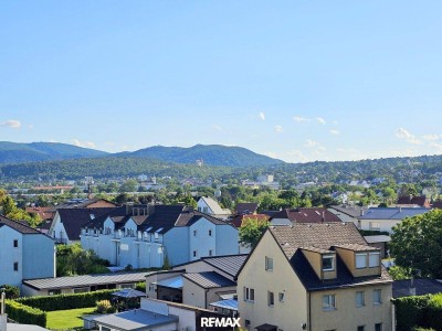 WEITBLICK - SÜD-LOGGIA mit ca.17,64m² - 5. LIFTSTOCK - UNEINSEHBAR - RUHIG - 2026 TEILRENOVIERT