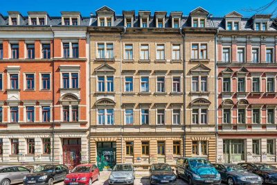 Teilmöblierte Altbauwohnung mit EBK im Hechtviertel