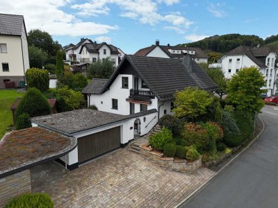 Hochwertiges Ein- bis Zweifamilienhaus in beliebter Wohnlage von Werdohl-Kleinhammer zu verkaufen!!!
