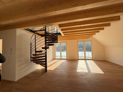 Neubauwohnung mit Balkon und Einbauküche in Ebersbach