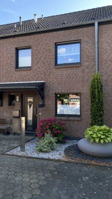Freundliches 5-Zimmer-Reihenhaus mit gehobener Innenausstattung und EBK in Schwalmtal