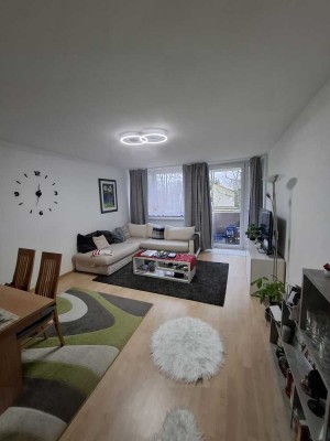 3-Zimmer-Etagenwohnung mit Balkon, Lift und Tiefgaragenstellplatz inklusive