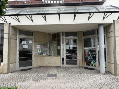 5-Raum-Wohnung in Darmstadt-Mitte, Erstbezug nach Sanierung, EBK, Terrasse, Aufzug, TG-Stellplatz