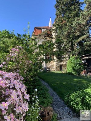 TRAUMLAGE - Rarität - Altbauwohnung mit Stil und Charakter - Großer Garten/Weingartenblick