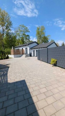 Haus in besonderer Lage. Wo Alltag auf Erholung trifft!