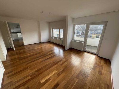 Zoo, Tiedgestr., mit halbem Zimmer im DG