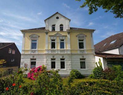 Großzügige Dachgeschosswohnung mit Garten und Weitblick in Bochum-Stiepel