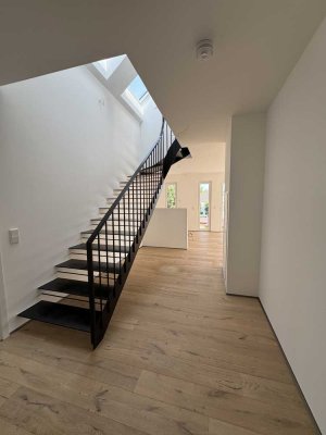 Exklusive Maisonettewohnung mit Galerieflair und Südterrasse